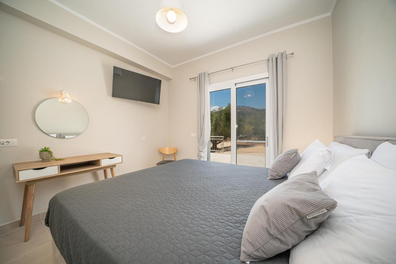 Maritina's Amazing Sea View Apartment *